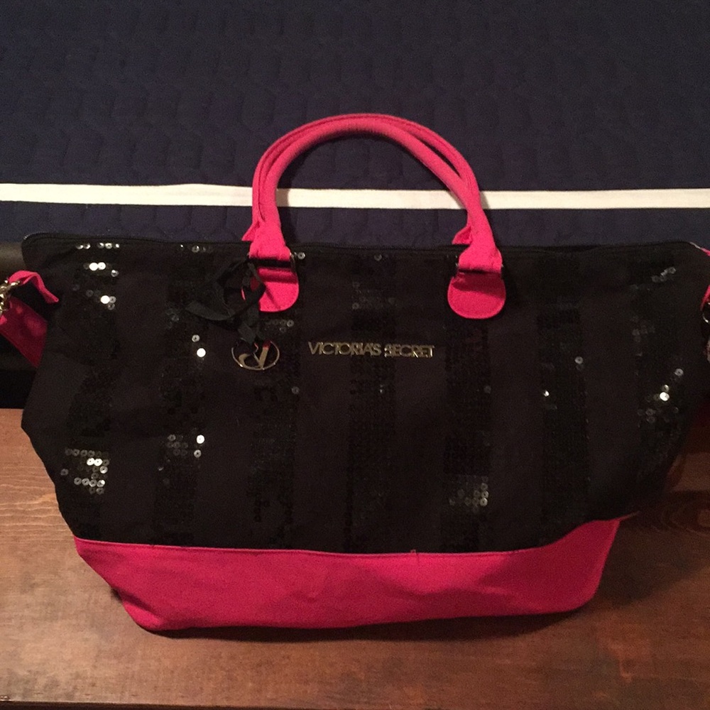 Victoria Secret Weekend Bag
